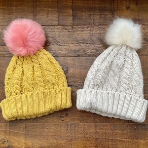 Kyi Kyi Chunky Wool Blend, Fleece-Lined Beanie with Faux Fur Pom - Bundle (2)